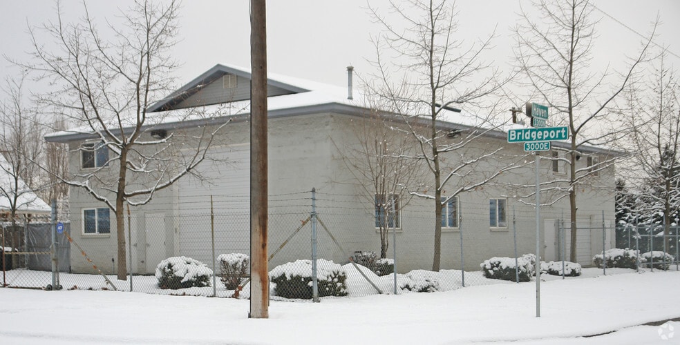 3002 E Bridgeport Ave, Spokane, WA à vendre - Photo principale - Image 1 de 4
