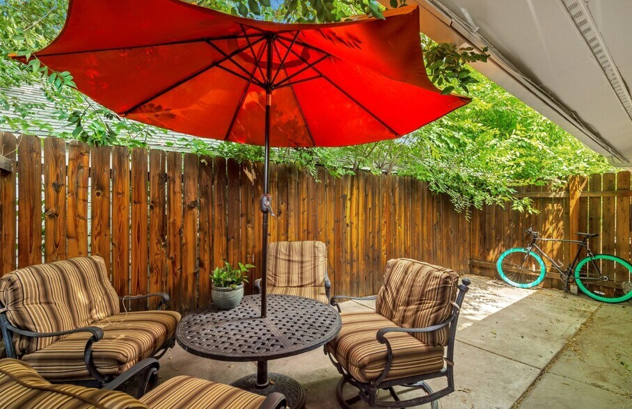 1436 S Roberta St, South Salt Lake, UT à vendre - Photo du bâtiment - Image 2 de 9