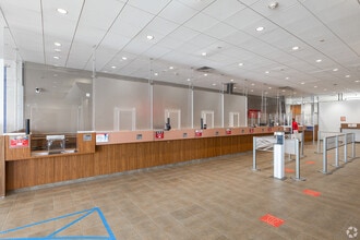 60 Hempstead Ave, West Hempstead, NY for lease Interior Photo- Image 2 of 2