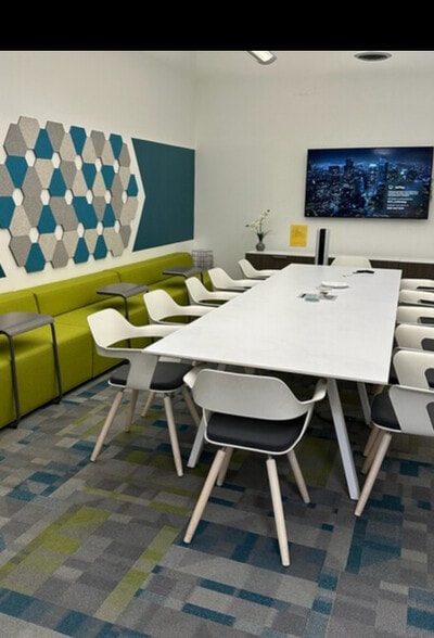 3411 Pierce Dr NE, Chamblee, GA for lease - Interior Photo - Image 2 of 22