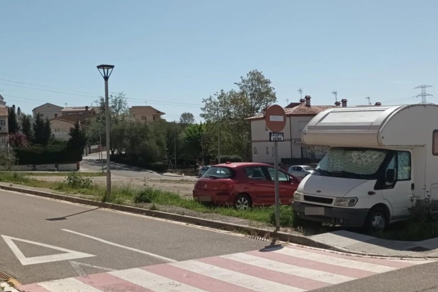 Pallars Sobirà portfolio of 2 properties for sale on LoopNet.ca - Building Photo - Image 2 of 4