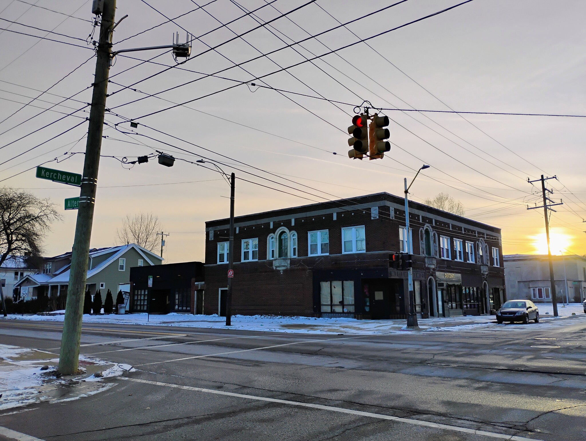 14820-14840 Kercheval St, Detroit, MI for sale Primary Photo- Image 1 of 17