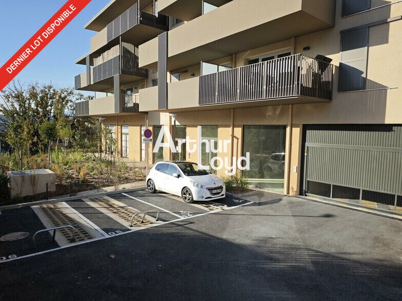 Office in Cagnes-sur-Mer for sale - Building Photo - Image 3 of 23