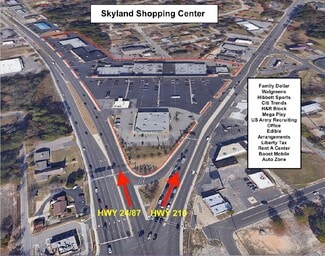 Plus de détails pour 201-251 Lillington Hwy, Spring Lake, NC - Commerce de détail à louer