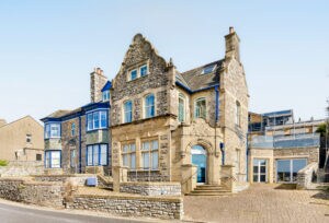 20-21 The Promenade, Carnforth à louer Photo du bâtiment- Image 1 de 2
