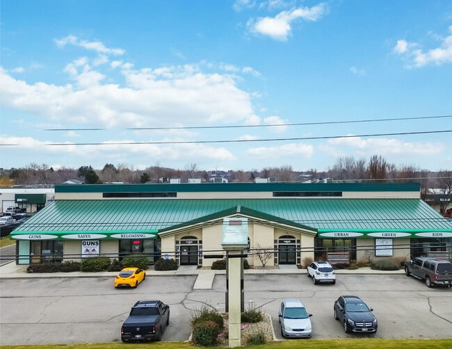 Plus de détails pour 11505 Fairview Ave, Boise, ID - Commerce de détail à vendre