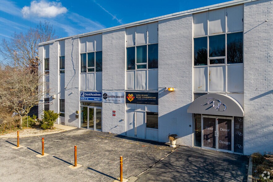 6801 Jericho Tpke, Syosset, NY à louer - Photo du bâtiment - Image 3 de 6