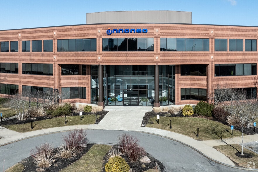 1400 Computer Dr, Westborough, MA for lease - Building Photo - Image 2 of 3