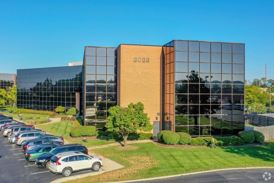 3055 Kettering Blvd, Kettering, OH for lease - Primary Photo - Image 2 of 16