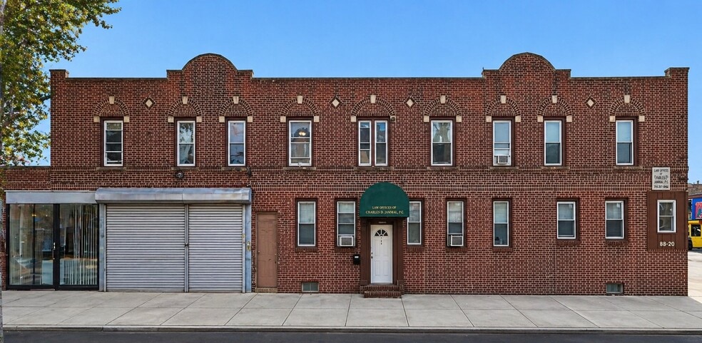 737 Utica Ave, Brooklyn, NY à vendre - Photo du bâtiment - Image 2 de 9