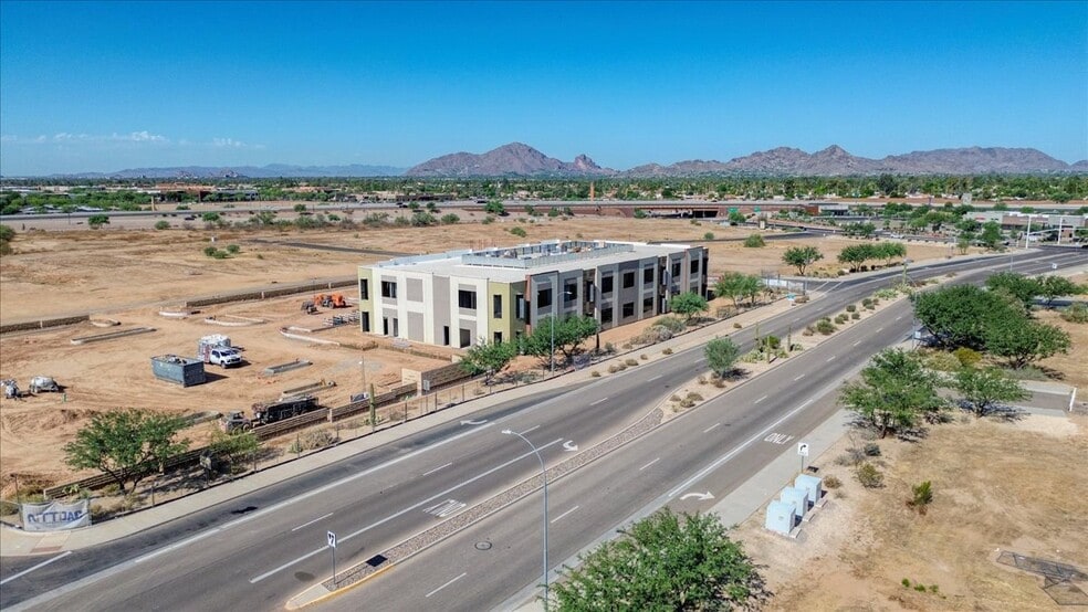 9075 E Horseshoe Rd, Scottsdale, AZ for lease - Building Photo - Image 2 of 4
