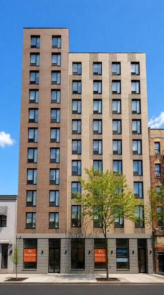 909 E Tremont Ave, Bronx, NY à vendre - Photo du bâtiment - Image 2 de 2