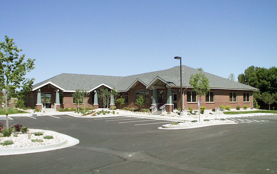 2984-2992 Ginnala Dr, Loveland, CO à vendre - Photo du bâtiment - Image 2 de 4