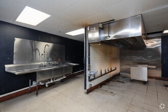 1001 Main St, Bridgeport, CT for lease Interior Photo- Image 2 of 3