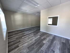 405 Rose St, Sanford, NC for lease Interior Photo- Image 2 of 6