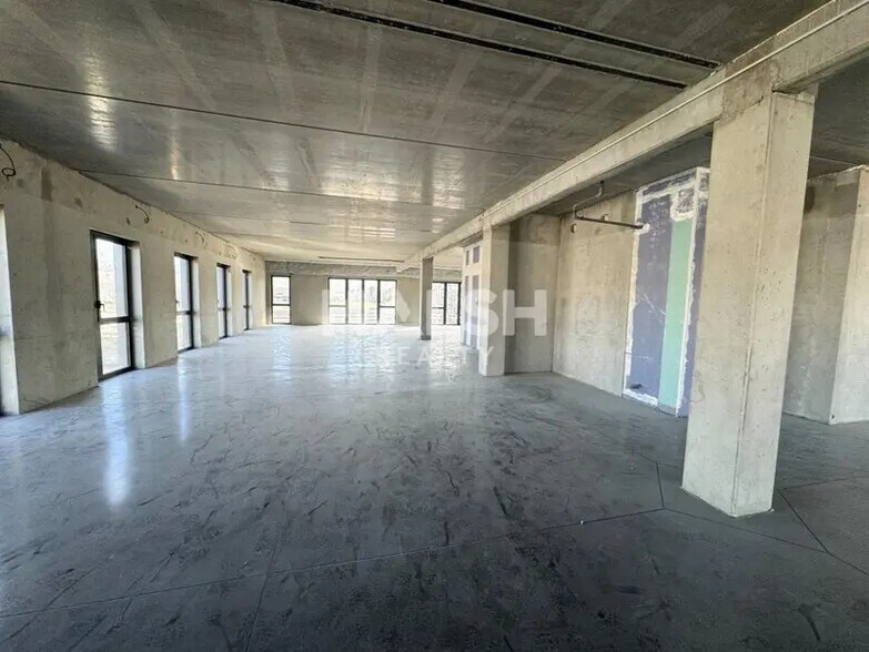 Bureau dans Saint-Étienne à vendre - Photo intérieure - Image 2 de 14