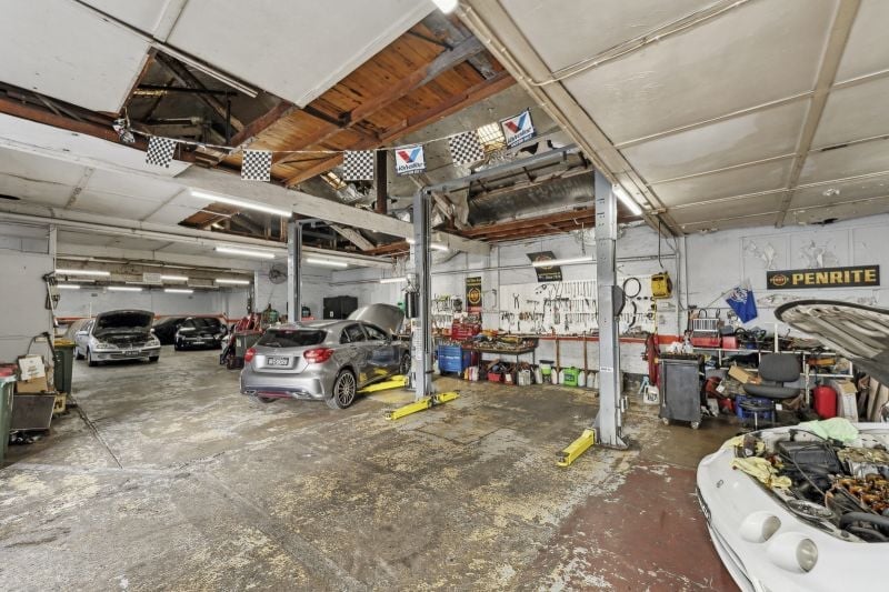 248 Railway Pde, Kogarah for sale - Interior Photo - Image 3 of 6
