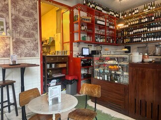 Plus de détails pour Commerce de détail à louer