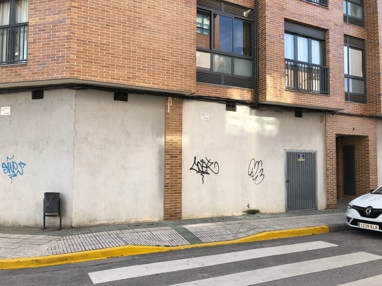 Retail in Ponferrada, León for sale - Building Photo - Image 1 of 4