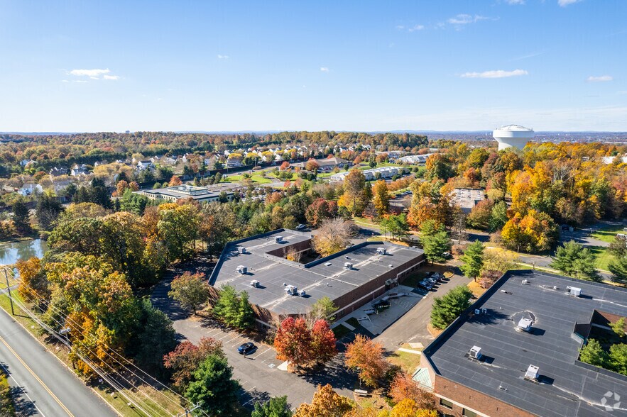 500 Horizon Dr, Chalfont, PA à louer - Aérien - Image 3 de 9