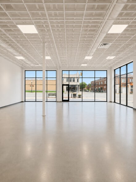 120 E Rogers Blvd, Skiatook, OK for lease - Interior Photo - Image 3 of 6