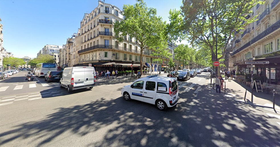 Retail in Paris for lease - Building Photo - Image 1 of 6