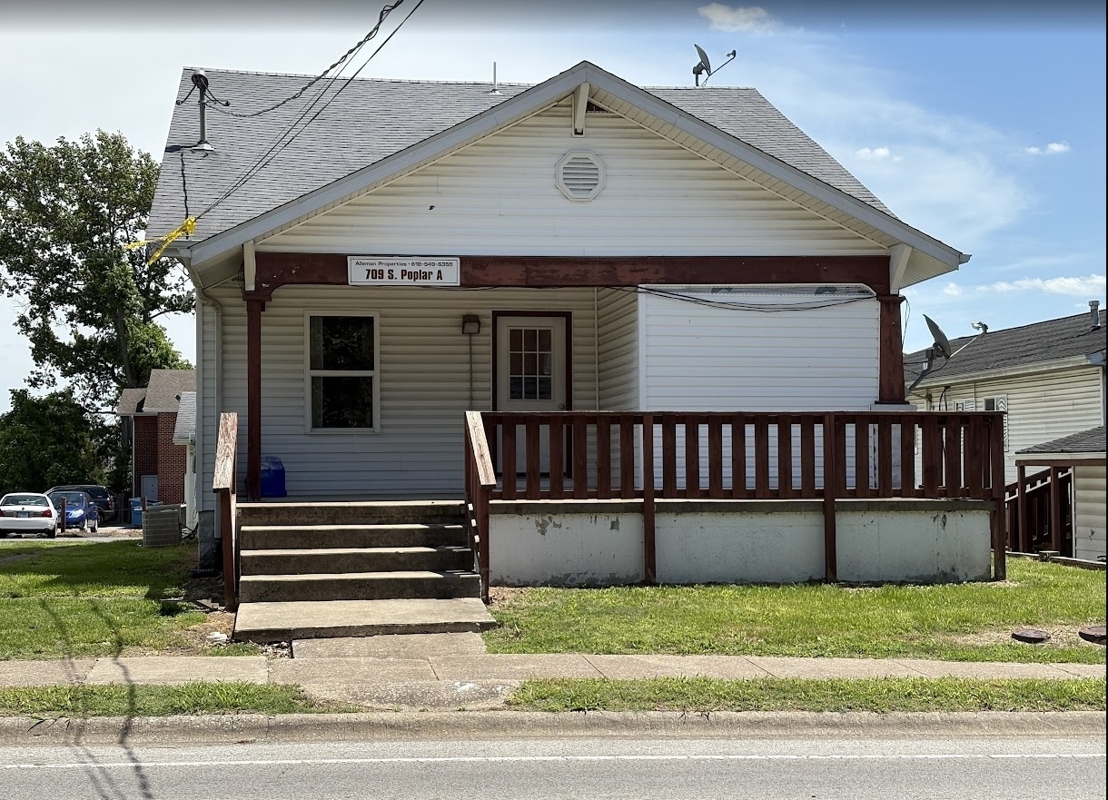 709 S Poplar St, Carbondale, IL à vendre Photo principale- Image 1 de 2
