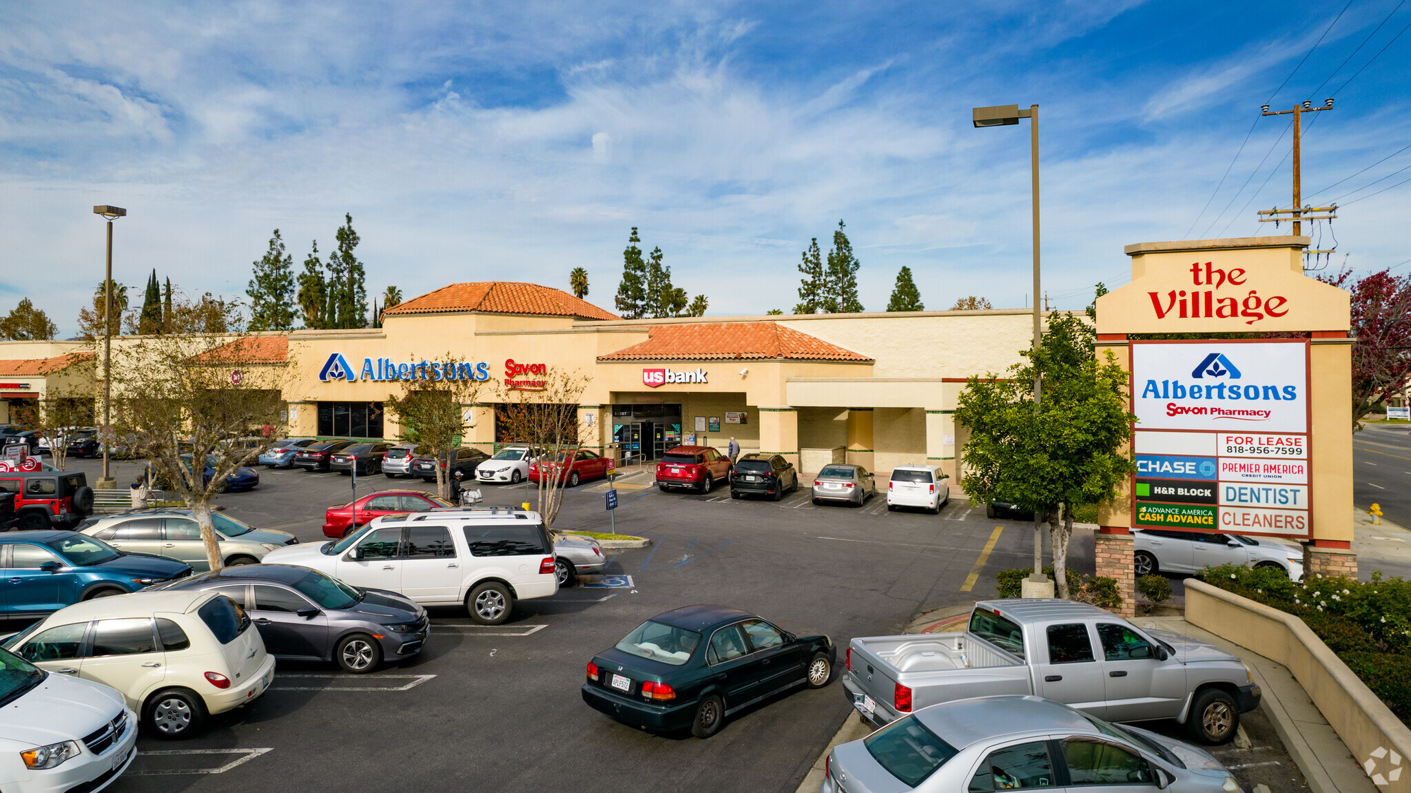 19301-19371 Saticoy St, Reseda, CA for lease Building Photo- Image 1 of 13