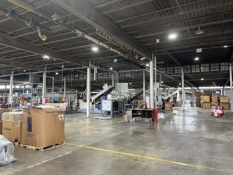 1119 Kickapoo St, Lincoln, IL for sale - Interior Photo - Image 3 of 11