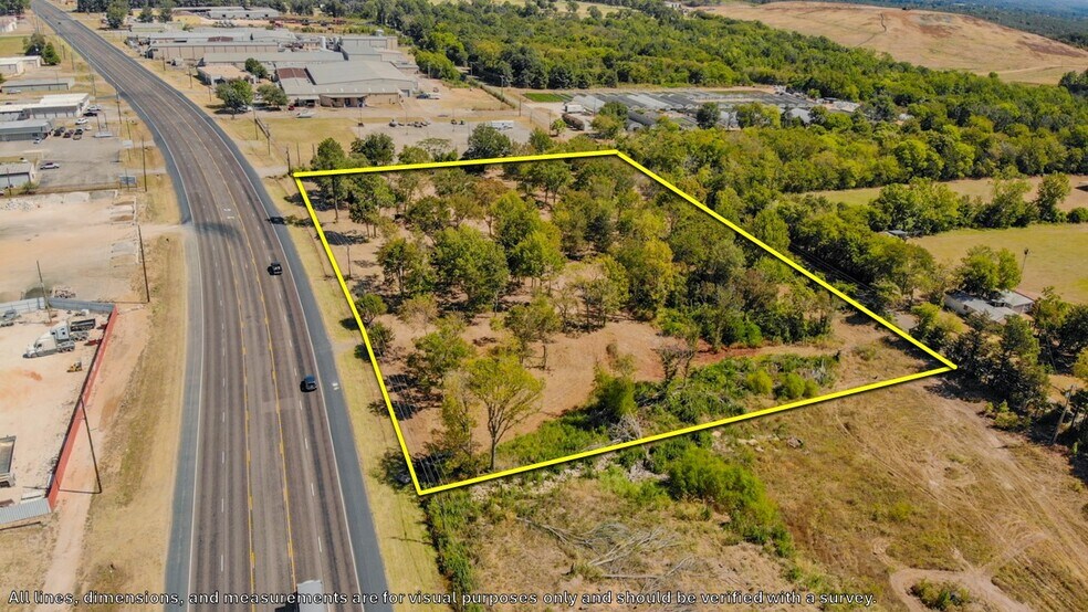 000 NJackson St, Jacksonville, TX à vendre - Photo du bâtiment - Image 1 de 26