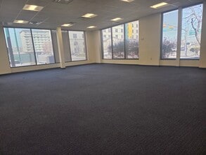 416 N Stanton St, El Paso, TX à louer Photo intérieure- Image 2 de 4