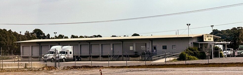 7900 Greenwood Rd, Shreveport, LA à louer - Photo principale - Image 1 de 7