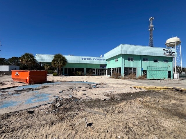 910 U.S. 17 Business, Surfside Beach, SC à louer - Photo du bâtiment - Image 2 de 19