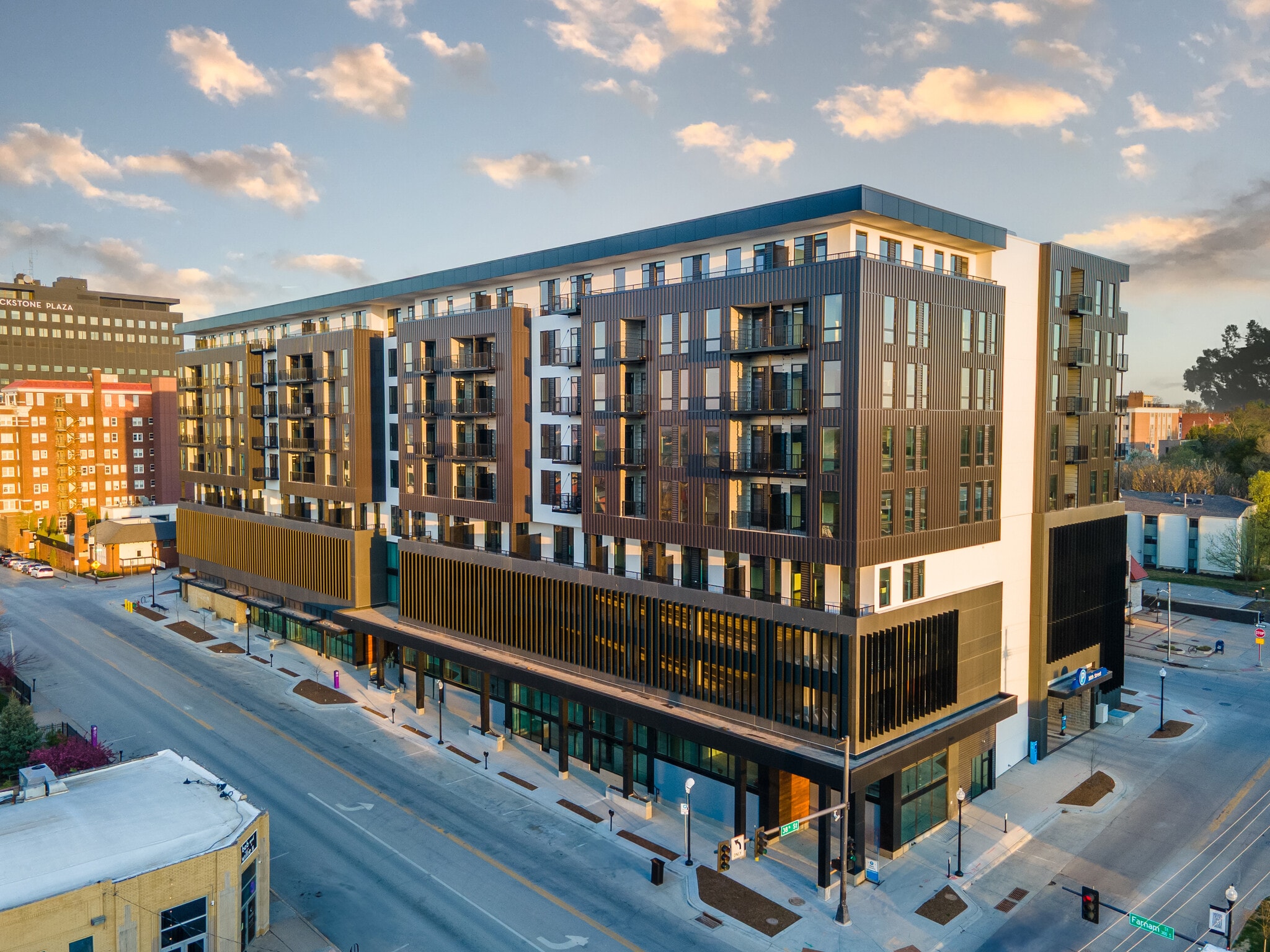 3710 Harney St, Omaha, NE for lease Primary Photo- Image 1 of 14