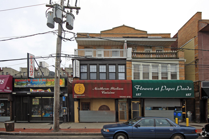 155 Beach 116th St, Rockaway Park, NY for sale - Primary Photo - Image 1 of 1