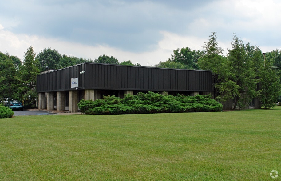 1 Indian Ln E, Towaco, NJ for lease - Primary Photo - Image 1 of 3