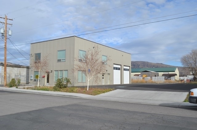 535 Market St, Klamath Falls, OR for sale - Primary Photo - Image 1 of 1