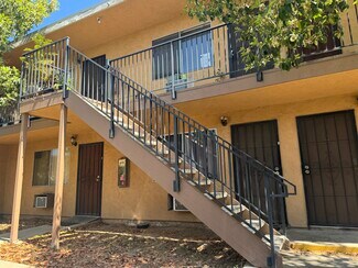 Plus de détails pour 3404 Helix St, Spring Valley, CA - Multi-résidentiel à vendre