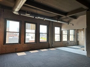 650 W Lake St, Chicago, IL à louer Photo intérieure- Image 1 de 10