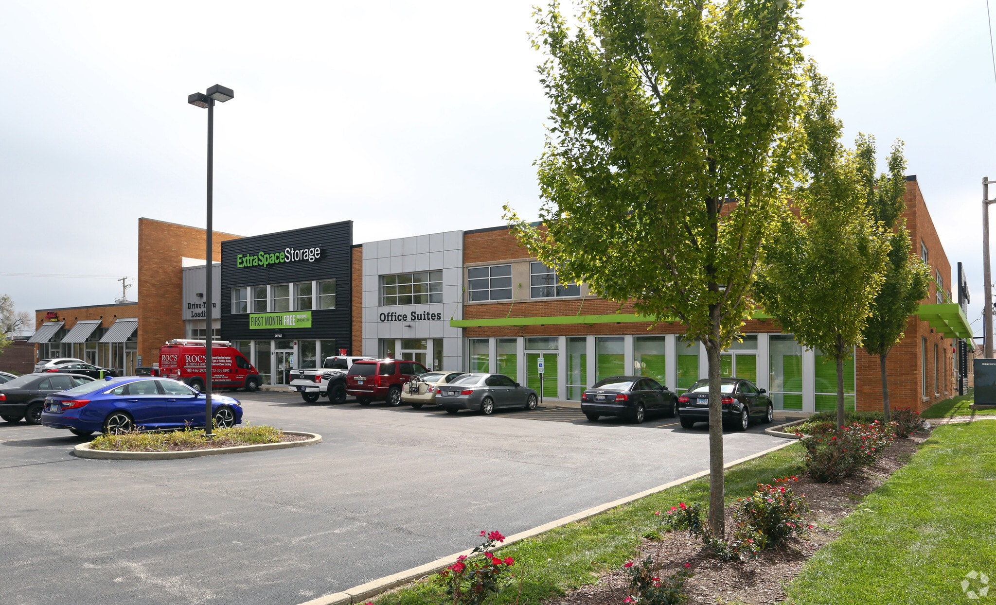 7125 W Gunnison St, Harwood Heights, IL for lease Primary Photo- Image 1 of 5