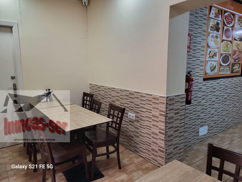 Retail in Barcelona, Barcelona for lease - Interior Photo - Image 3 of 6