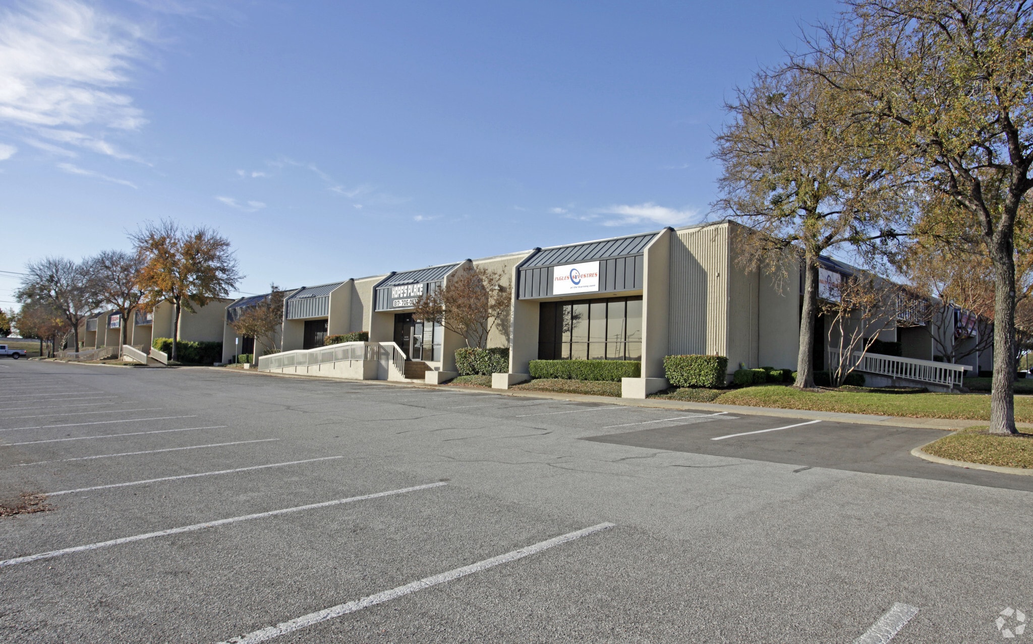 2500 E Randol Mill Rd, Arlington, TX for lease Primary Photo- Image 1 of 6