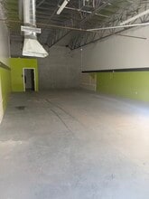 6635 S Tenaya Way, Las Vegas, NV for lease Interior Photo- Image 2 of 2