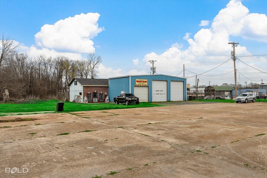 3625 E Texas St, Bossier City, LA for sale - Building Photo - Image 3 of 9