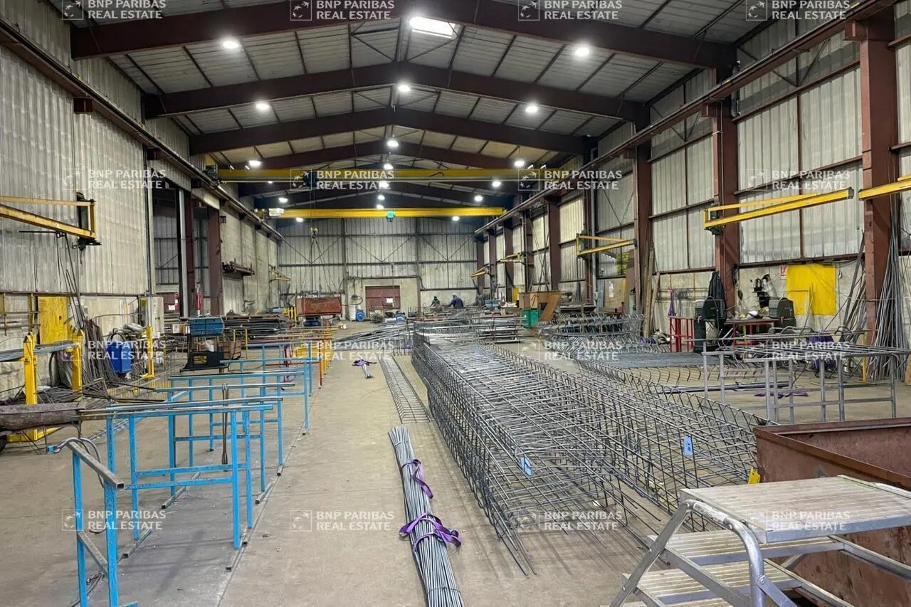 Office in Vertou for lease Construction Photo- Image 1 of 12