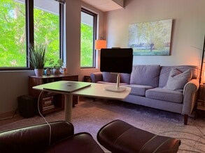 605 W Main St, Carrboro, NC for lease Interior Photo- Image 1 of 5