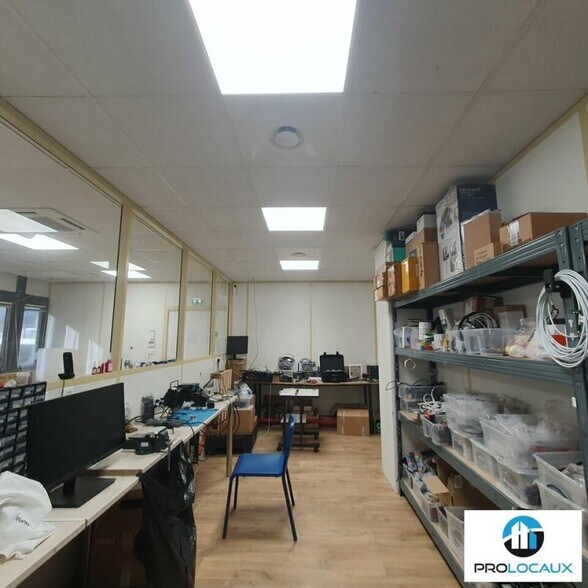 Bureau dans Grenoble à louer - Photo intérieure - Image 3 de 9