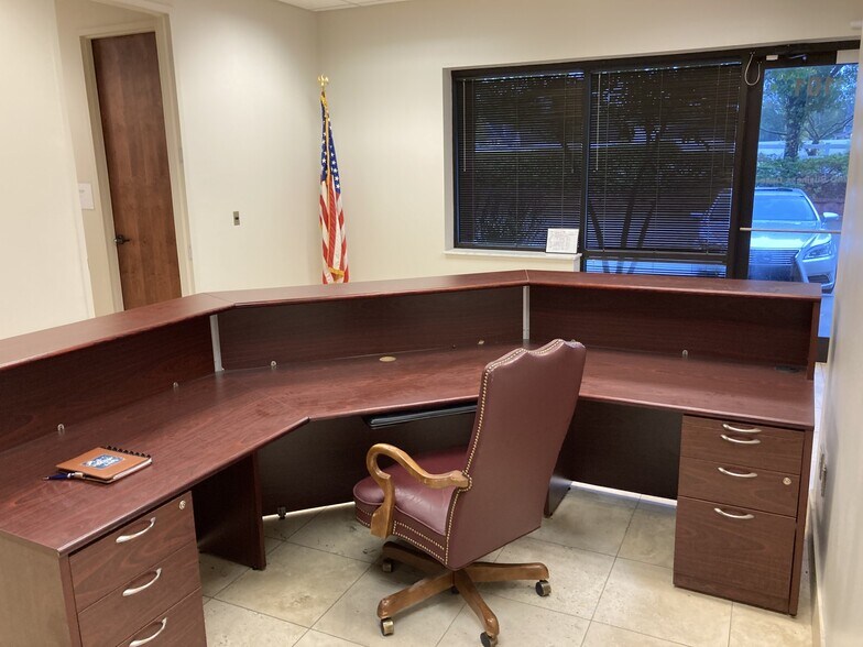 3740 Business Drive, Germantown, TN à louer - Photo du bâtiment - Image 2 de 8