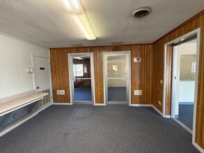 2955 E Main St, Soperton, GA for lease Interior Photo- Image 2 of 5