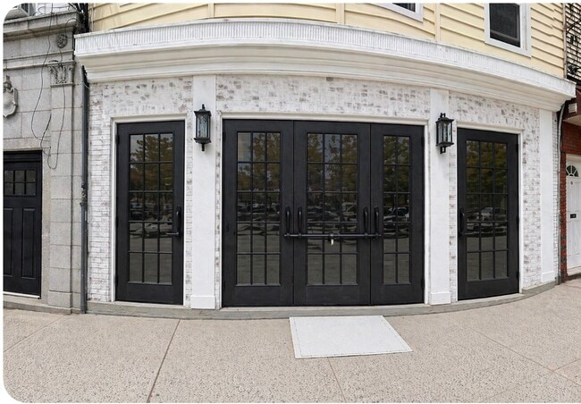 Plus de détails pour 471 Palisade Ave, Jersey City, NJ - Bureau/Commerce de détail à louer